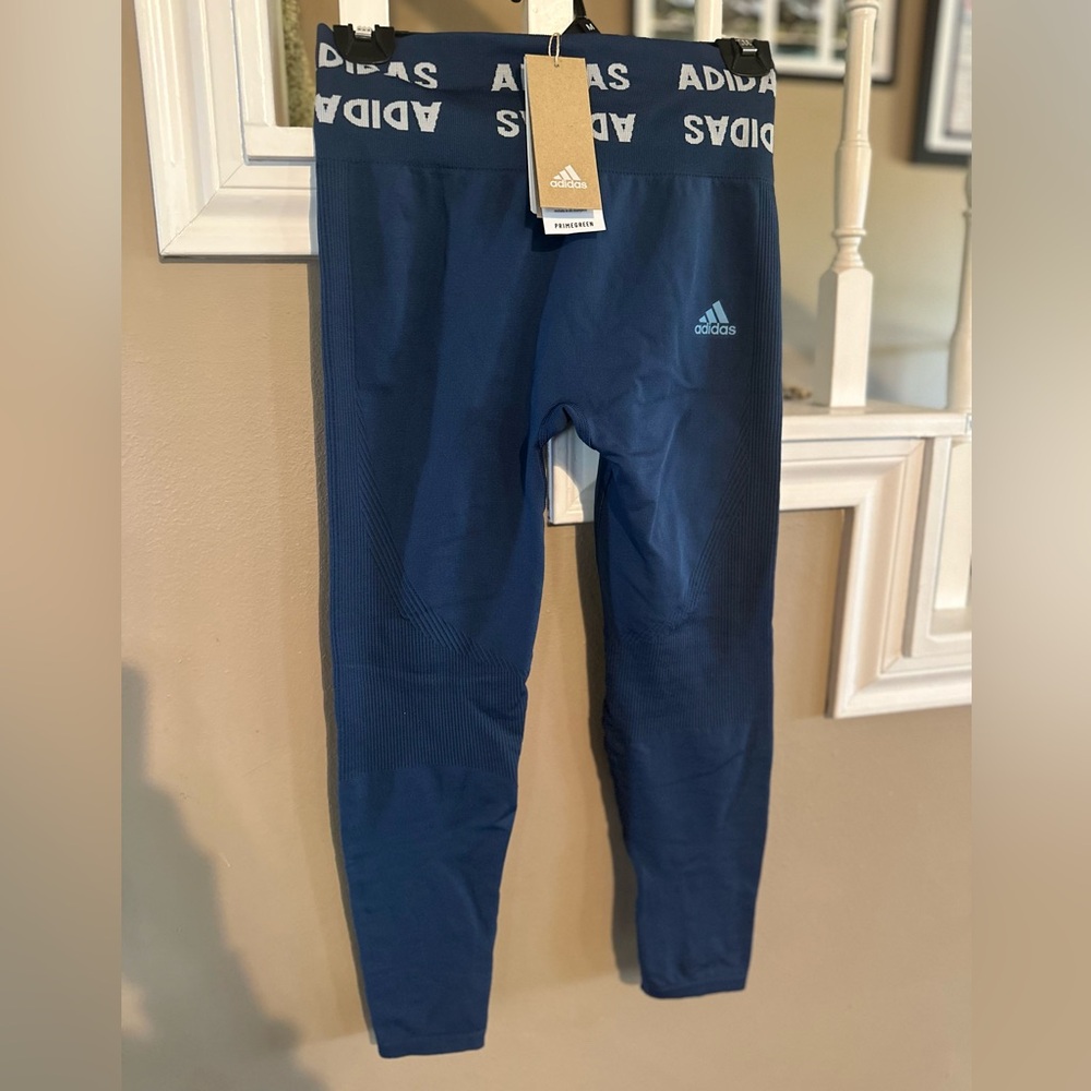 Adidas High Rise Legging, size medium